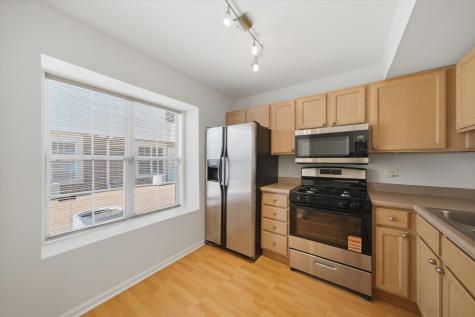 8009 Lincoln Avenue Skokie IL 60077