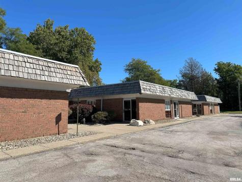 1465 41ST Street Moline IL 61265