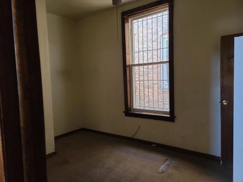 935 East 75th Street Chicago IL 60619