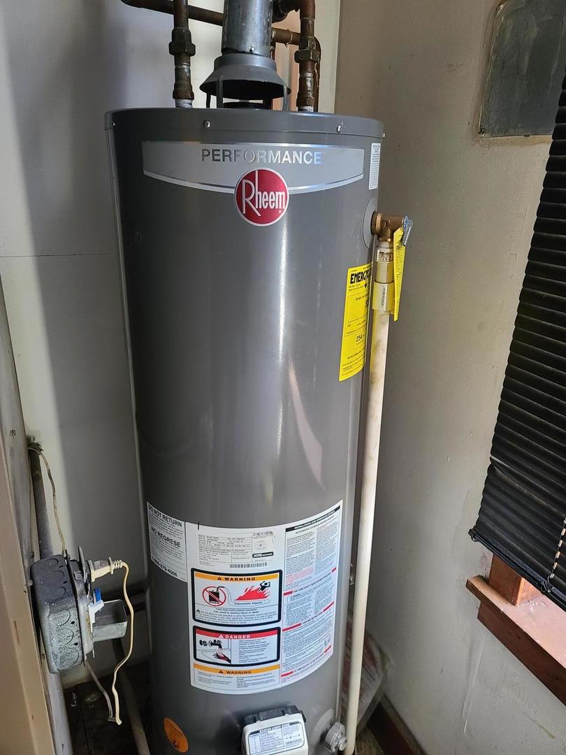 935 East 75th Street Chicago IL 60619