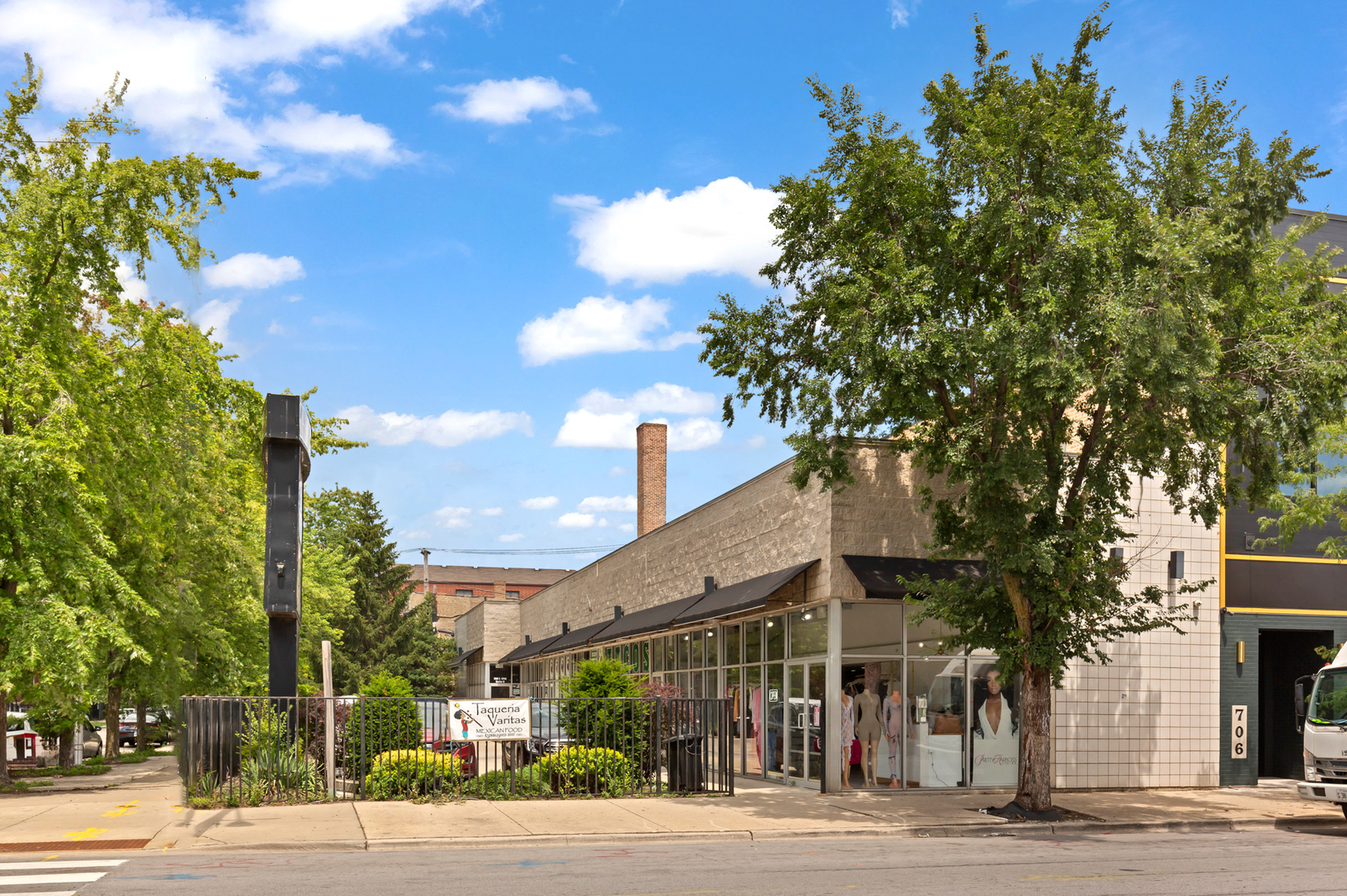 700 East 47th Street Chicago IL 60653