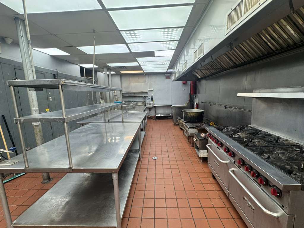 2309 West Devon Avenue Chicago IL 60659