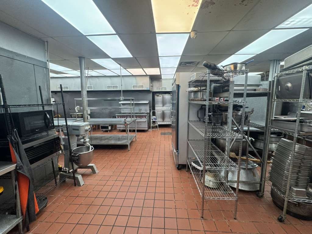 2309 West Devon Avenue Chicago IL 60659