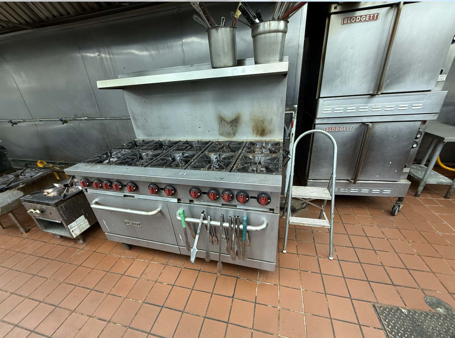 2309 West Devon Avenue Chicago IL 60659