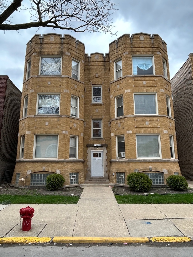 11327 South King Drive Chicago IL 60628