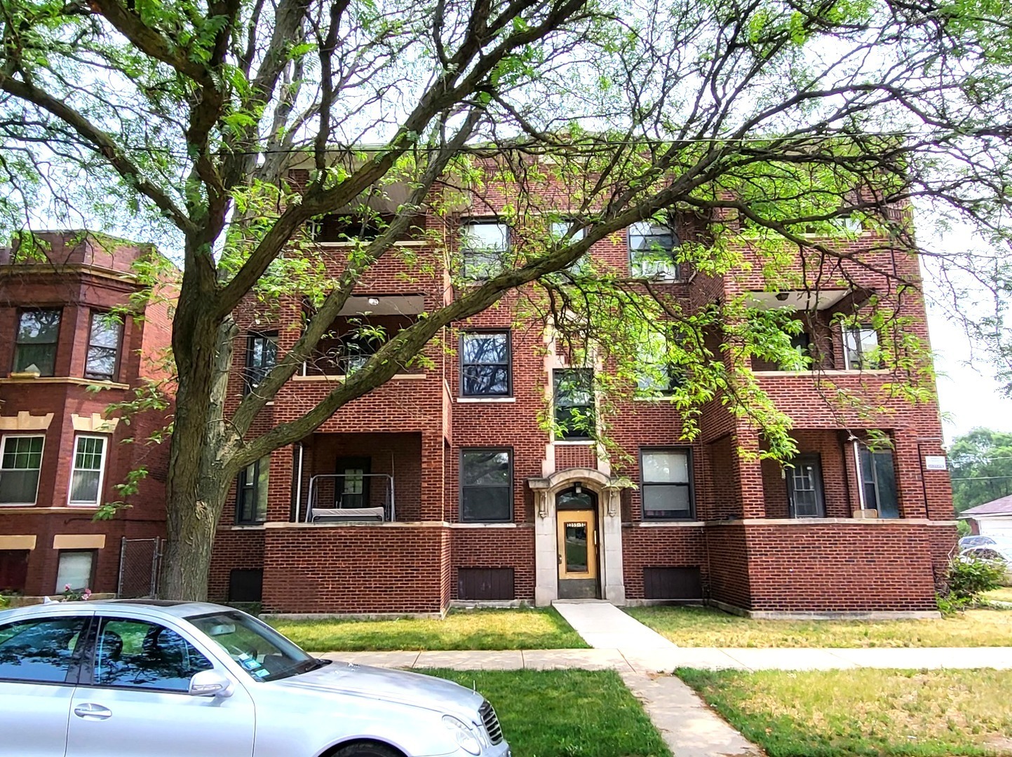 7257 South Princeton Avenue Chicago IL 60621