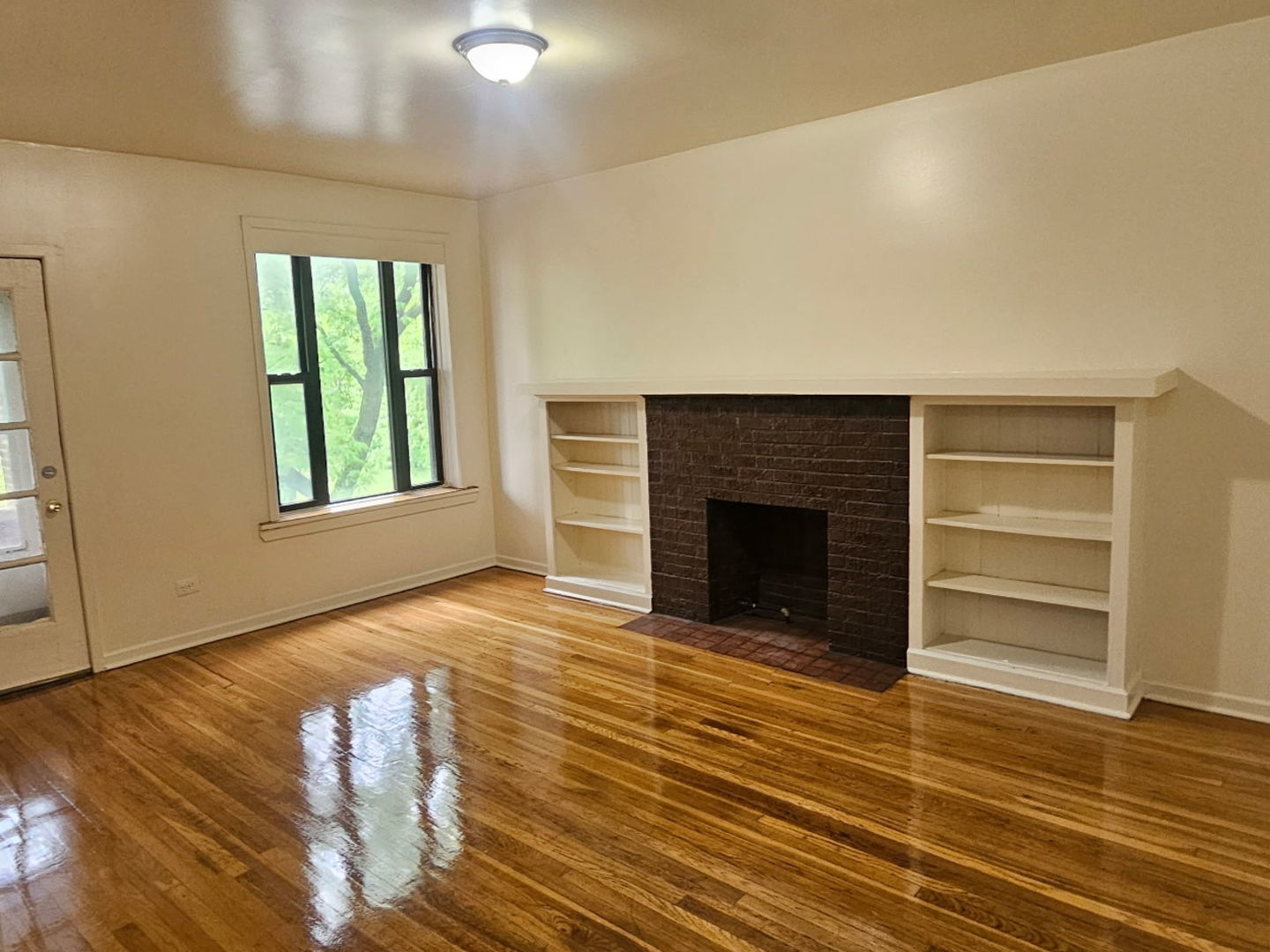 7257 South Princeton Avenue Chicago IL 60621