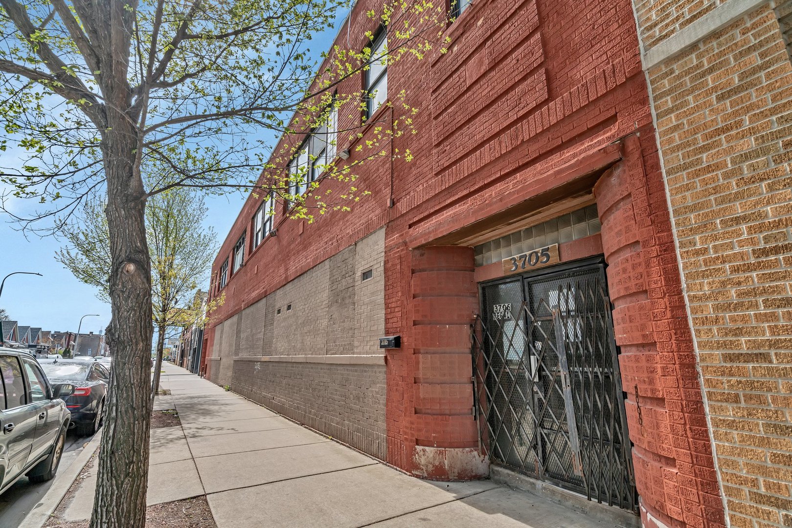 3705 West Grand Avenue Chicago IL 60651