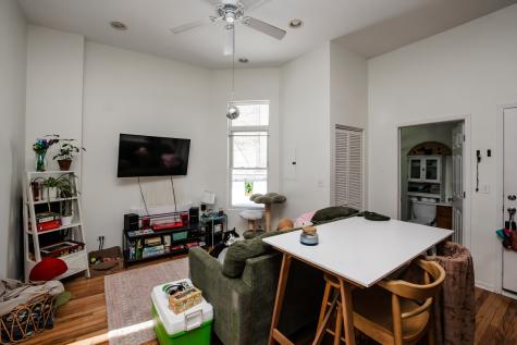 2712 West North Avenue Chicago IL 60647