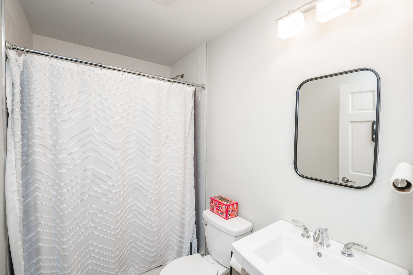 2712 West North Avenue Chicago IL 60647
