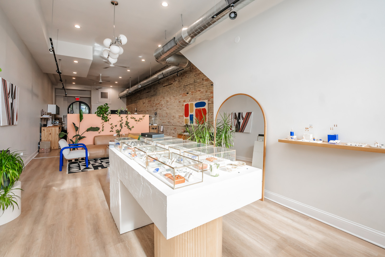 2712 West North Avenue Chicago IL 60647