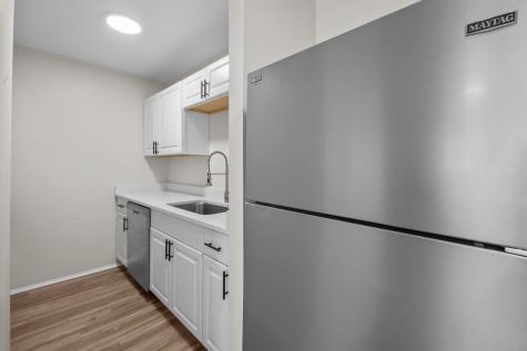 3061 Bernice Road Lansing IL 60438