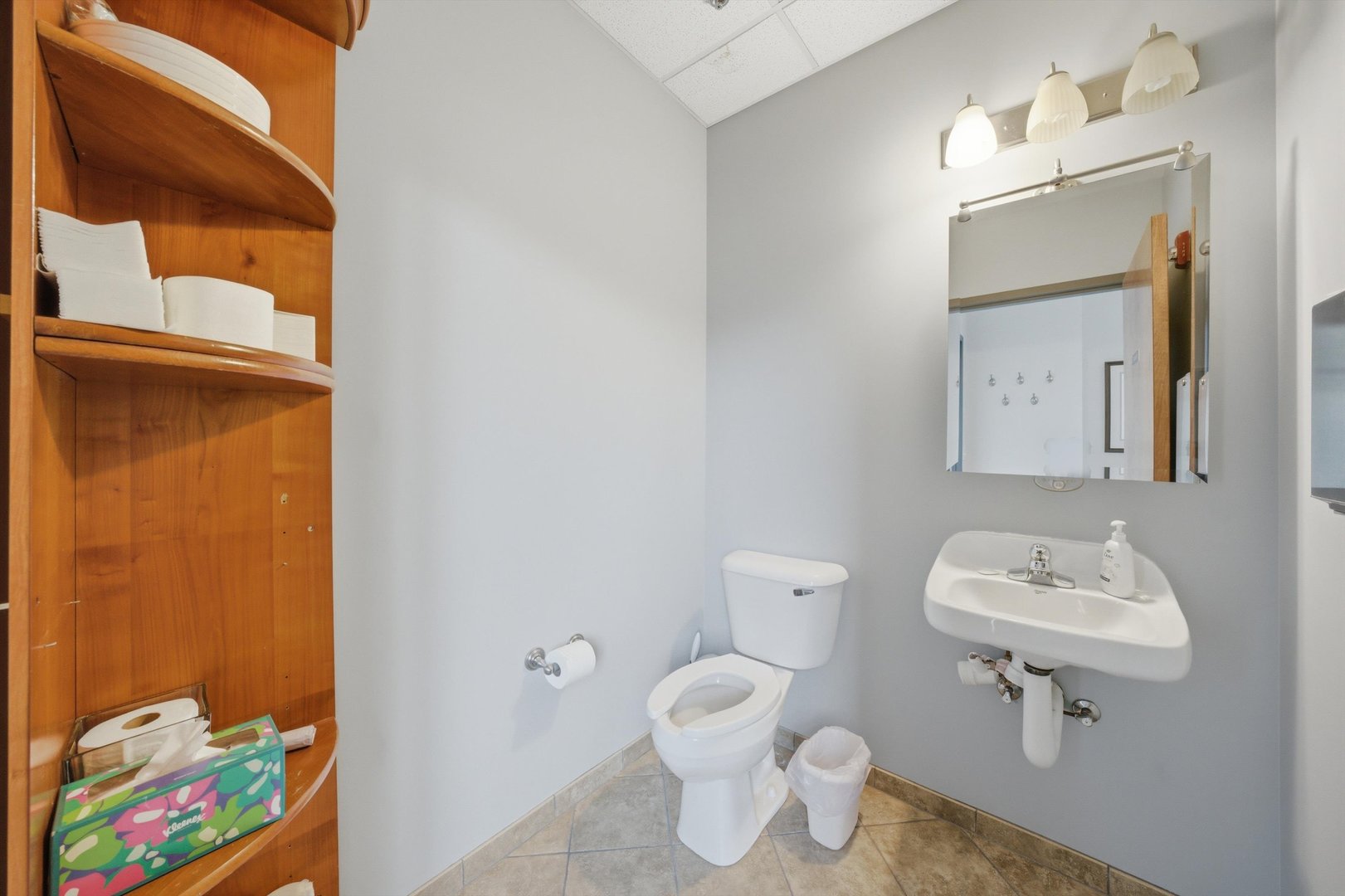 828 North Cass Avenue Westmont IL 60559