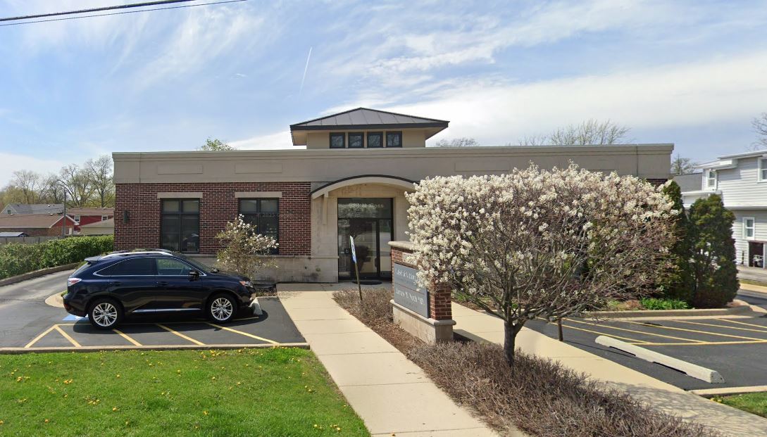 828 North Cass Avenue Westmont IL 60559