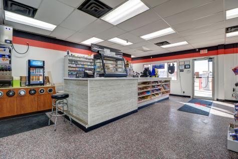 1615 4TH Street Fulton IL 61252