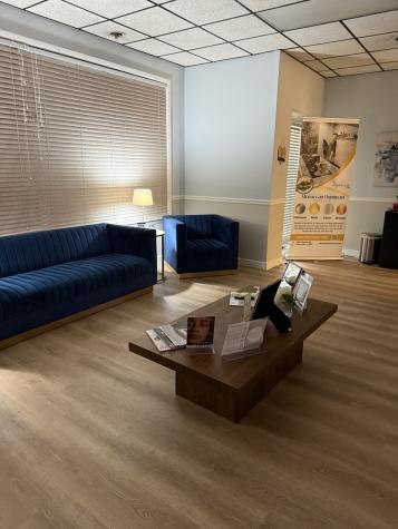 8855 South Roberts Road Hickory Hills IL 60457