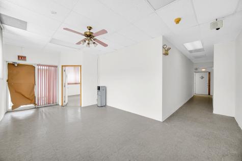 2201 West Roosevelt Road Broadview IL 60155