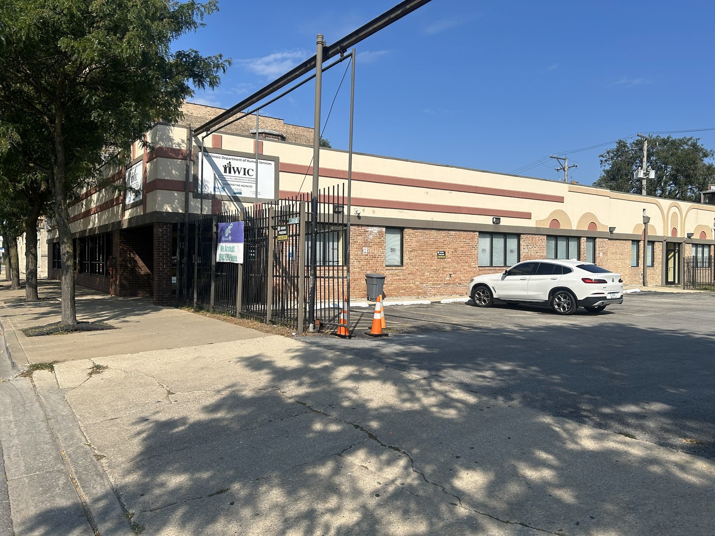 418 East 43rd Street Chicago IL 60653