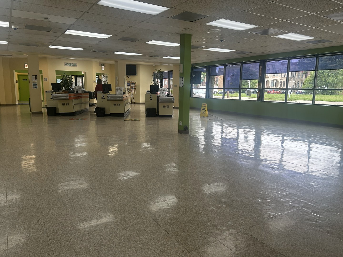 418 East 43rd Street Chicago IL 60653