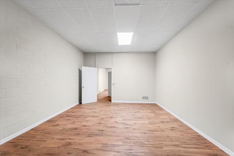 143 North Market Street Paxton IL 60957