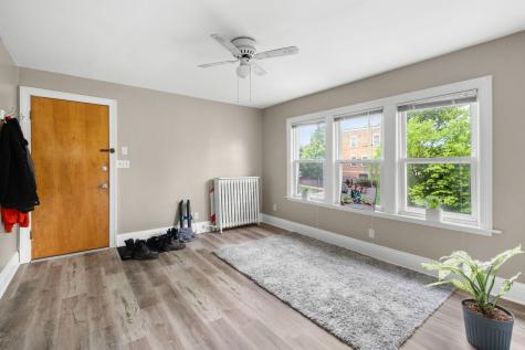 607 Walnut Street Lemont IL 60439