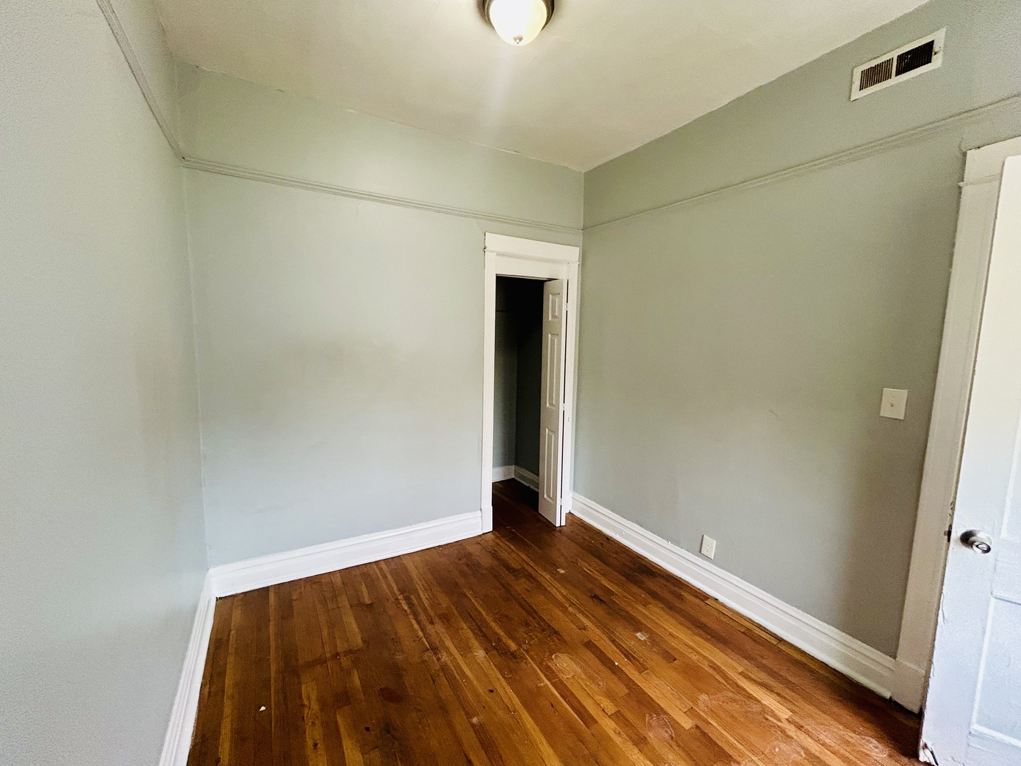 7459 South Champlain Avenue Chicago IL 60619