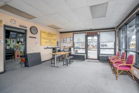 604 19TH Street Moline IL 61265