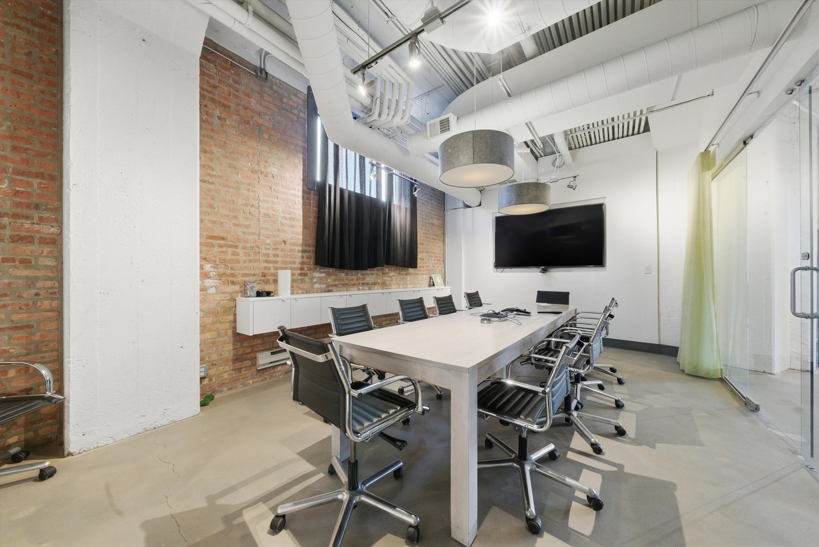 2675 West Grand Avenue Chicago IL 60612
