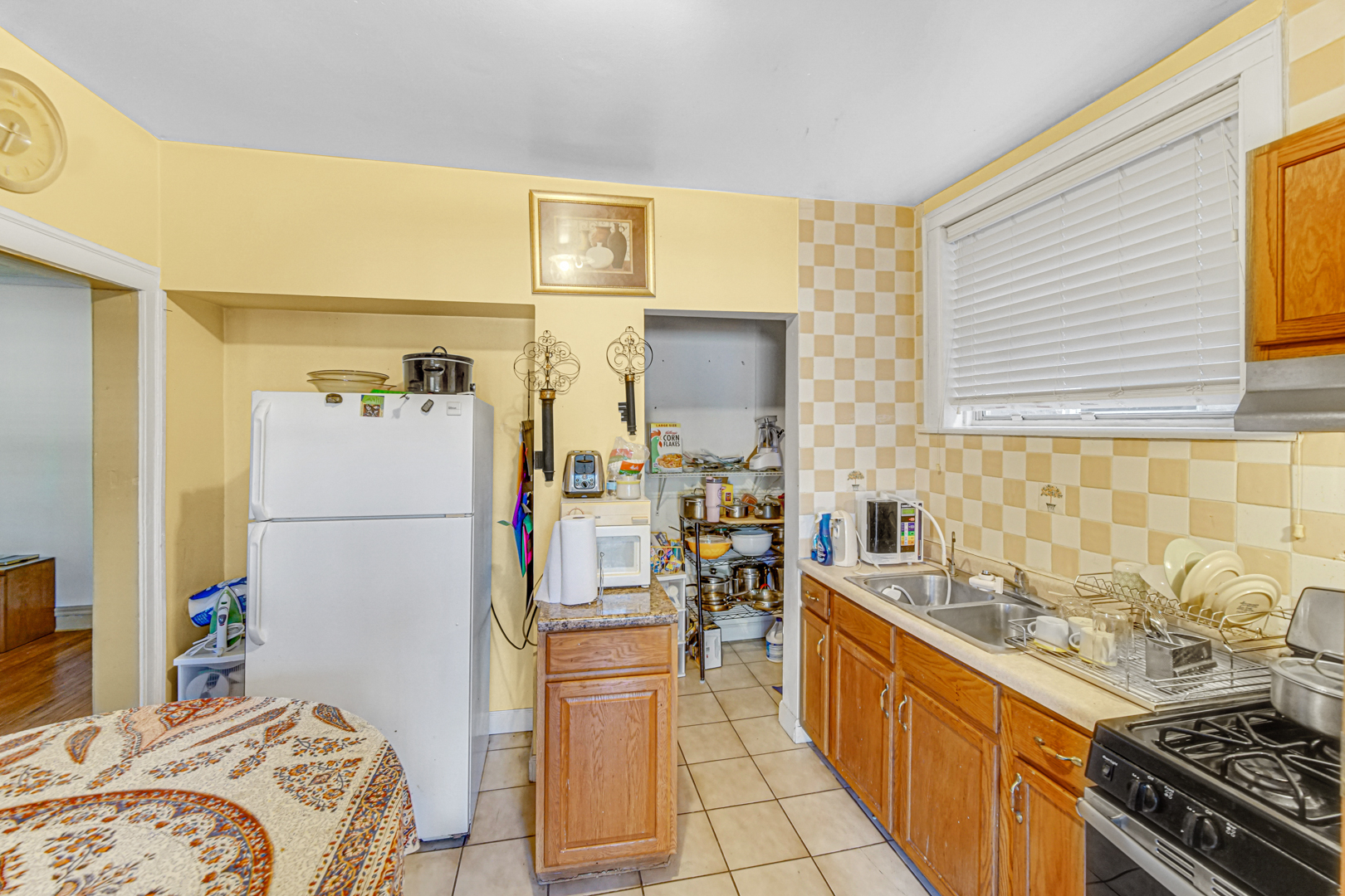 1758 East 72nd Street Chicago IL 60649