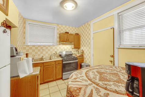 1758 East 72nd Street Chicago IL 60649