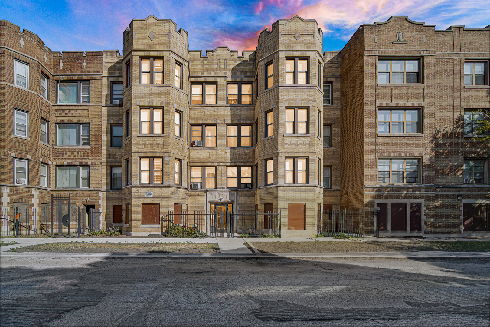 1758 East 72nd Street Chicago IL 60649