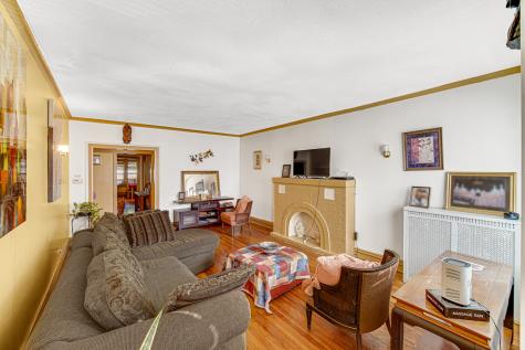 1758 East 72nd Street Chicago IL 60649