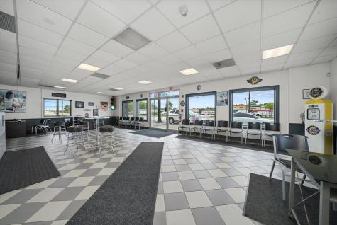 2920 159TH Street Markham IL 60428