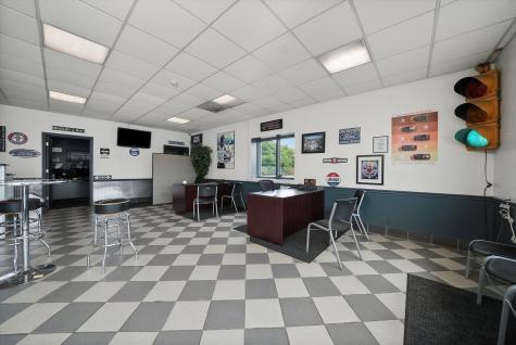 2920 159TH Street Markham IL 60428