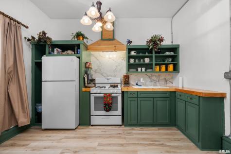 309 Main Street Savanna IL 61074