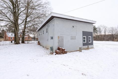 2315 South Main Street Rockford IL 61102