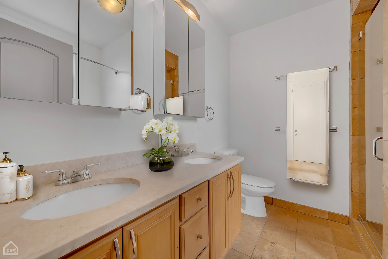 4235 South Calumet Avenue Chicago IL 60653