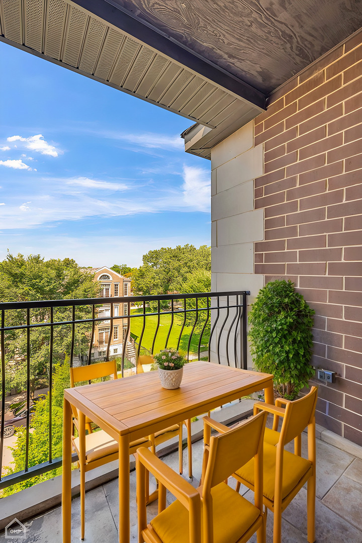 4235 South Calumet Avenue Chicago IL 60653