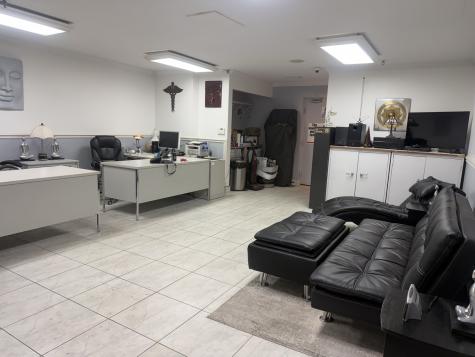 4600 North Cumberland Avenue Chicago IL 60656