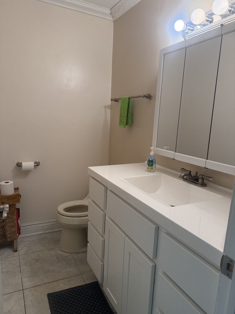 4600 North Cumberland Avenue Chicago IL 60656