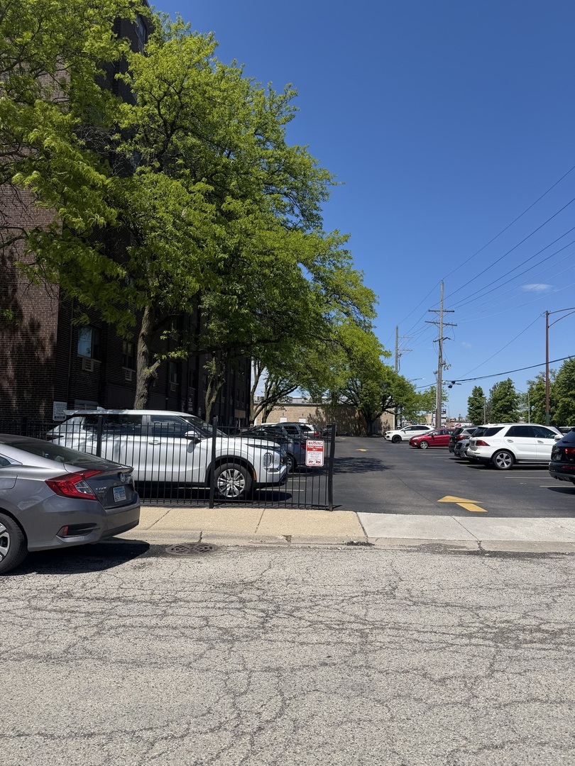 4600 North Cumberland Avenue Chicago IL 60656