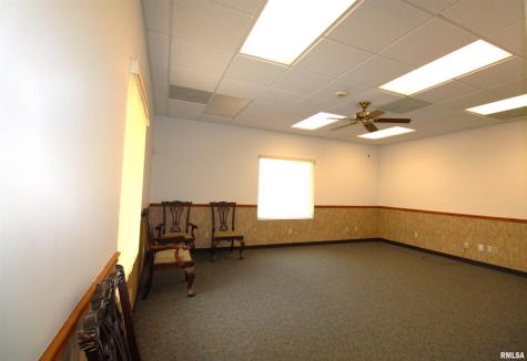 300 West Church Street Salem IL 62881