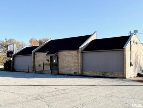 905 South Park Street Herrin IL 62948