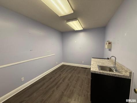 905 South Park Street Herrin IL 62948