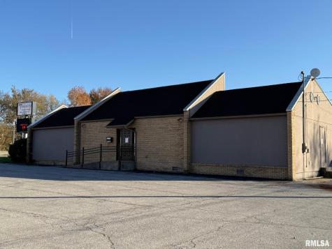 905 South Park Street Herrin IL 62948