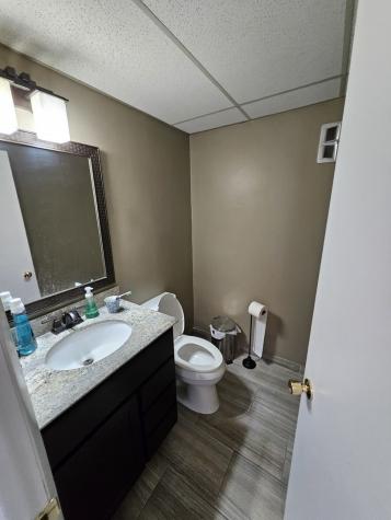 2621 Elisha Avenue Zion IL 60099