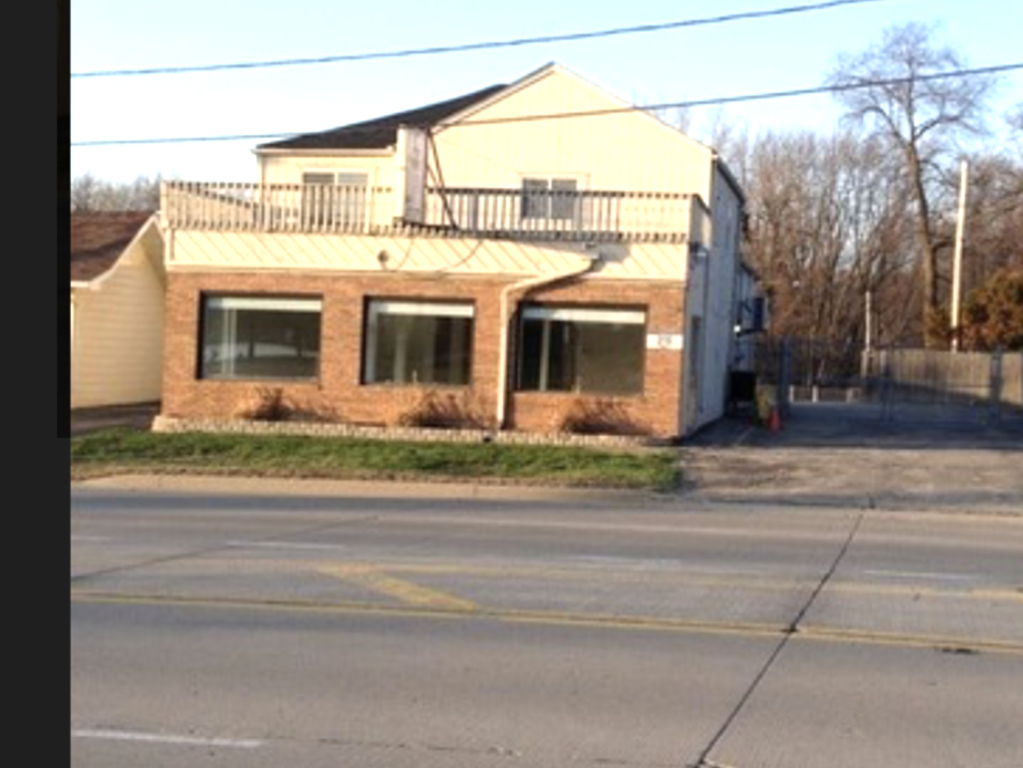 216 Rand Road Lakemoor IL 60051