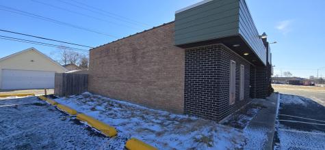 16517 Halsted Street Harvey IL 60426
