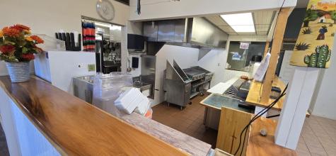16517 Halsted Street Harvey IL 60426