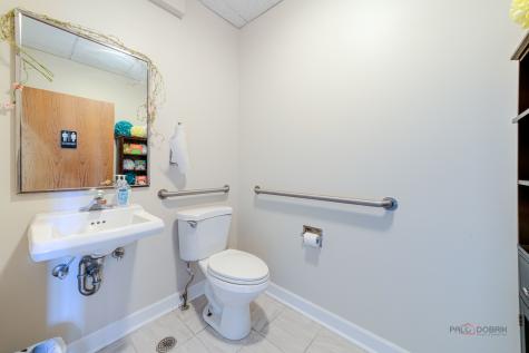 1017/1019 West Park Avenue Libertyville IL 60048